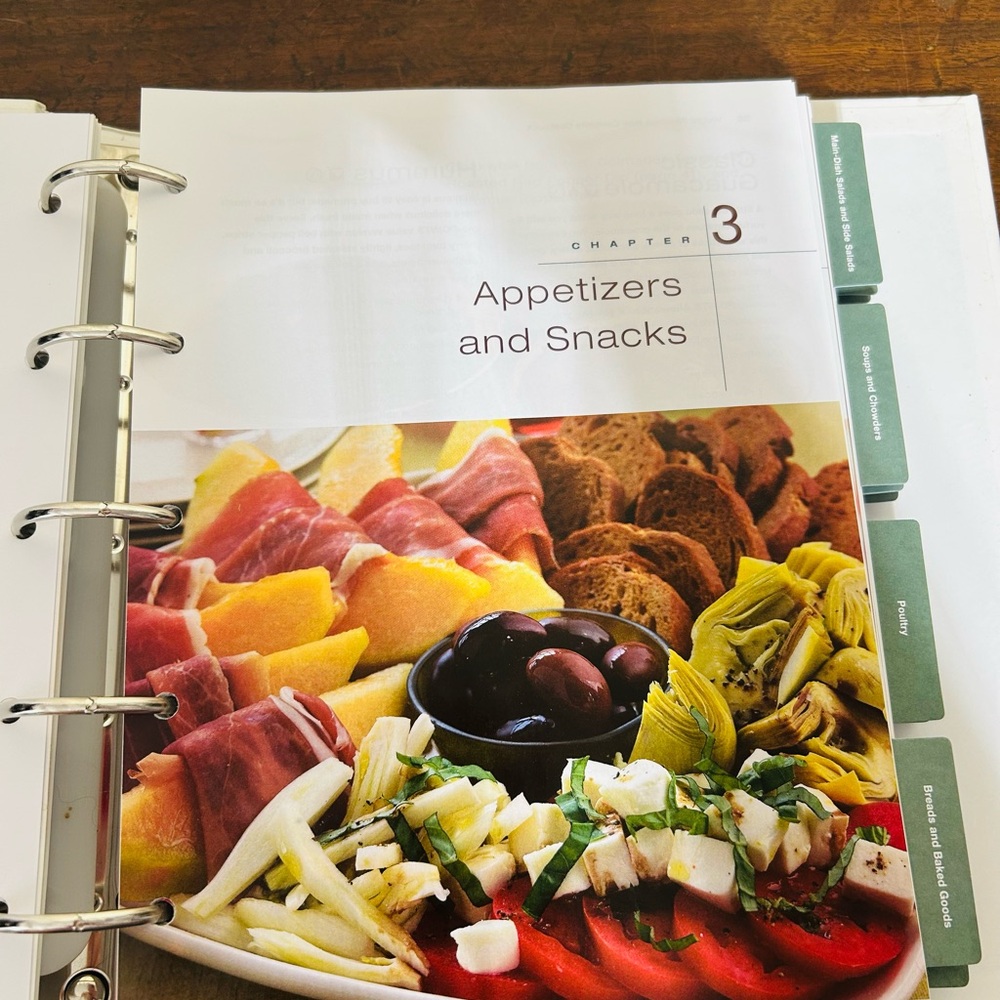 Weight Watchers New Complete Cookbook with Vibrant Cover - Picture 6 of 11